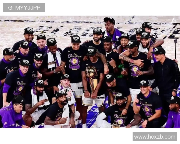 2020年NBA总决赛首战湖人与热火的激烈对决回顾与分析